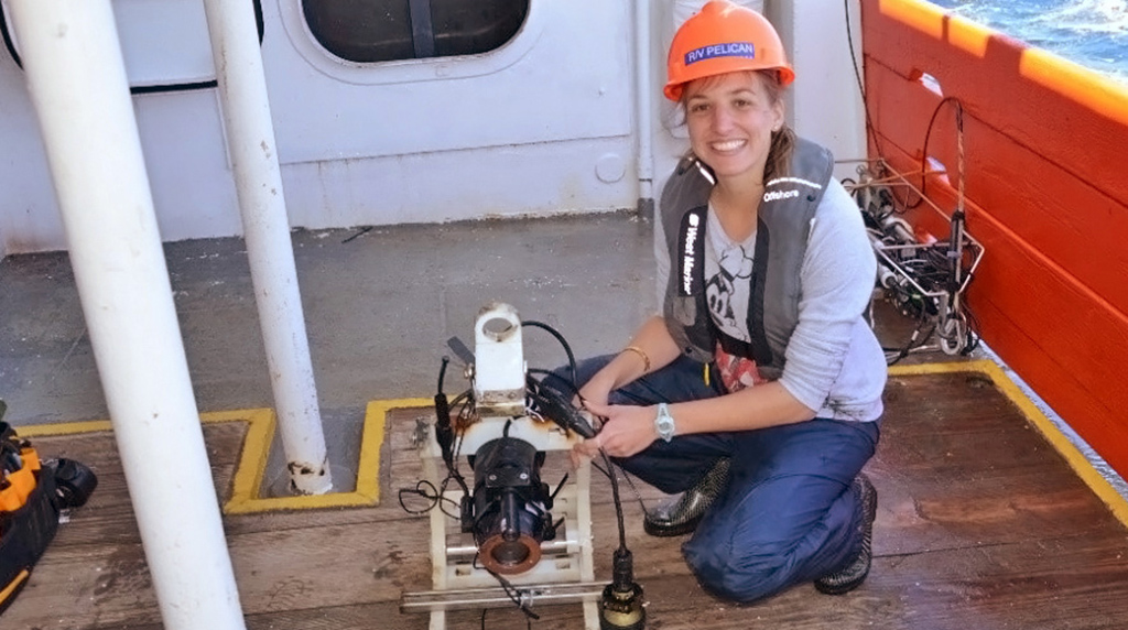 Featured Student:  Florida State PhD student Caroline Johansen Counts Bubbles to Understand Natural Oil Seeps